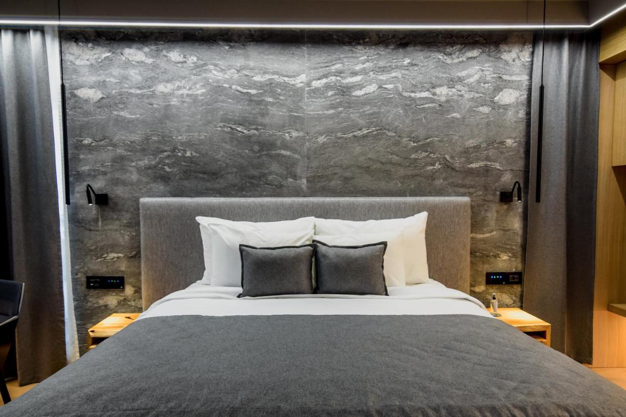 Qosmo Brasov Hotel Zewnętrze zdjęcie