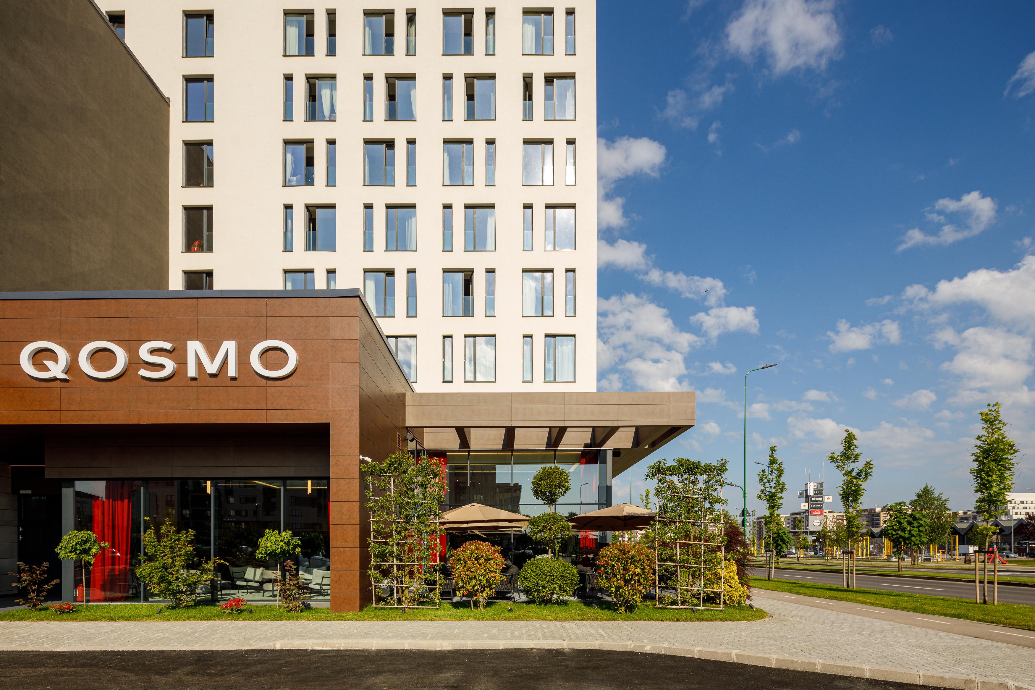 Qosmo Brasov Hotel Zewnętrze zdjęcie
